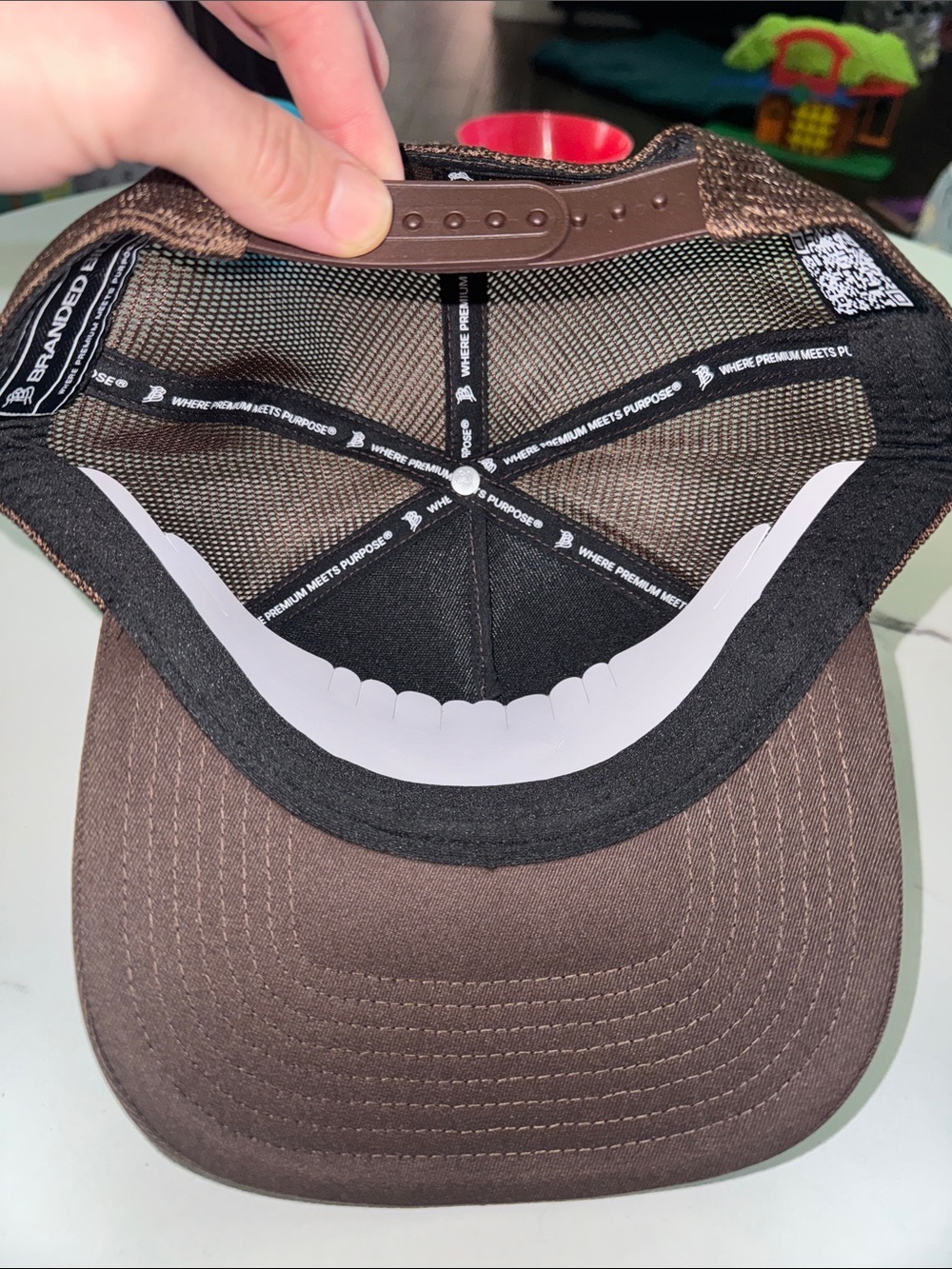 Branded Bills Brown Trucker Cap with Embroidered B Logo - Men Grooming Accessory - Picture 3 of 3